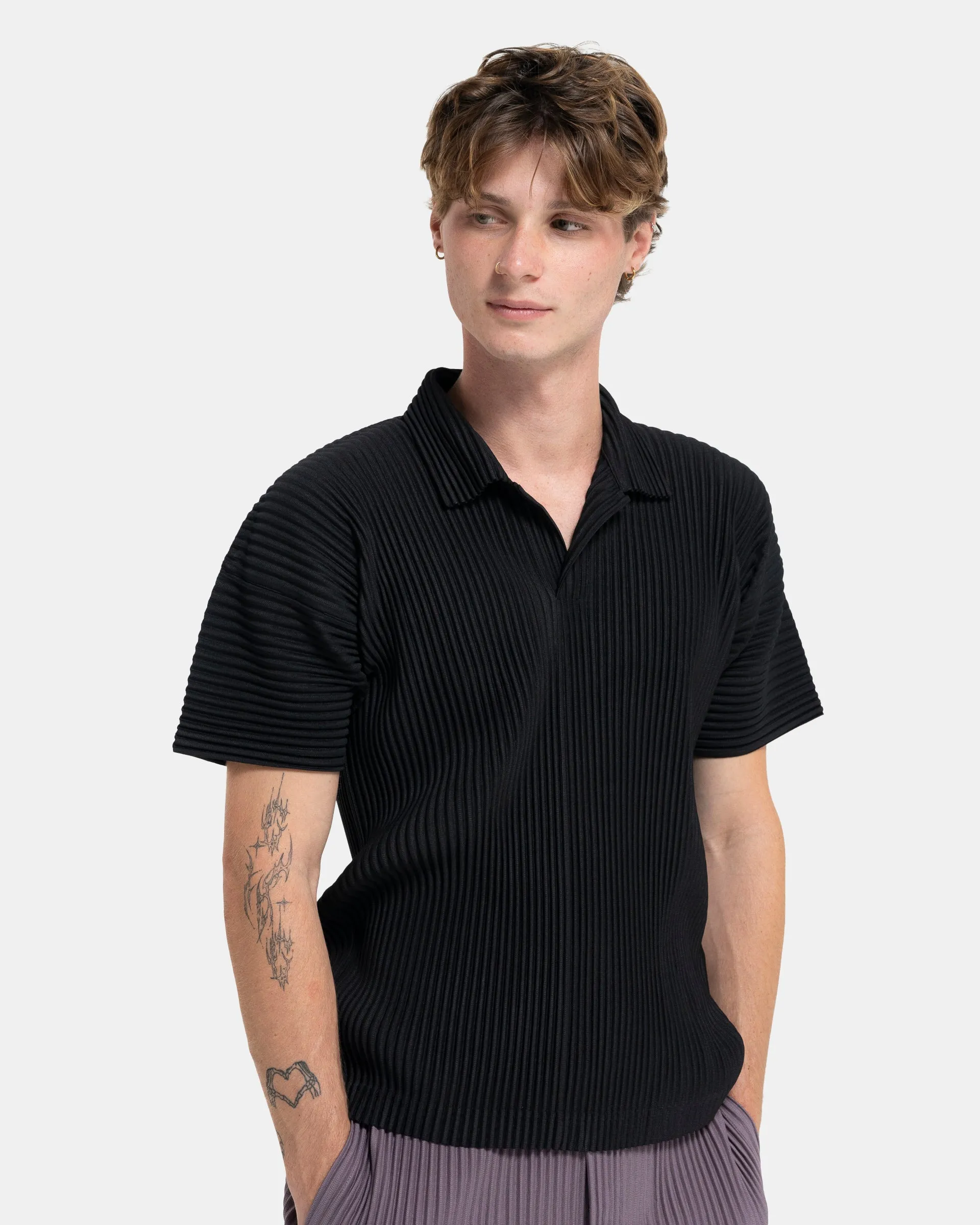 Basic Pleated Polo in Black