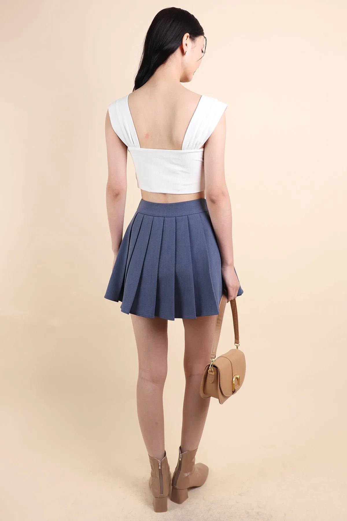 CAMU PLEATED SKIRT IN DENIM