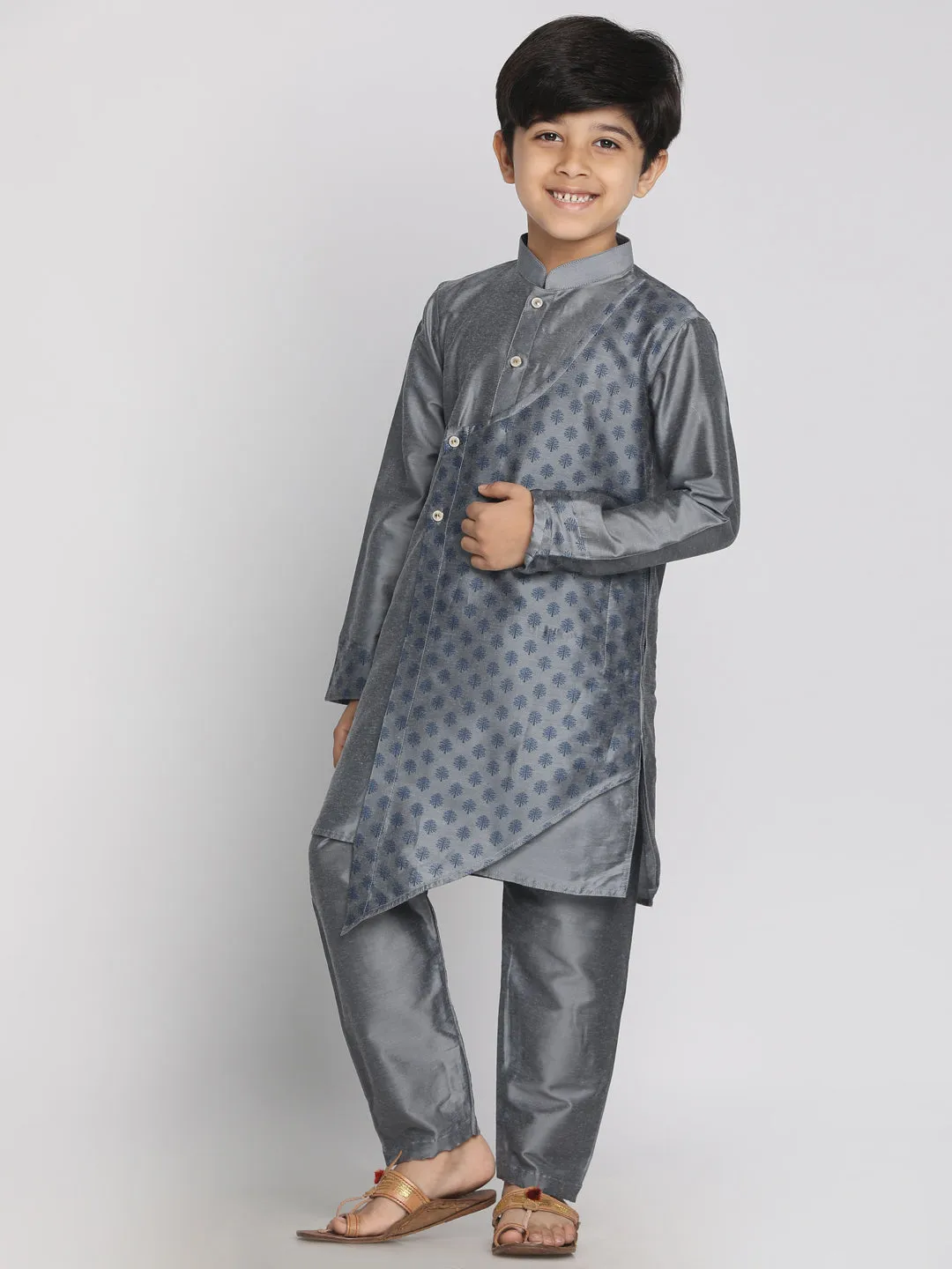 Jashvi Grey Silk Blend Ethnic Print Kurta Pyjama Sibling Set