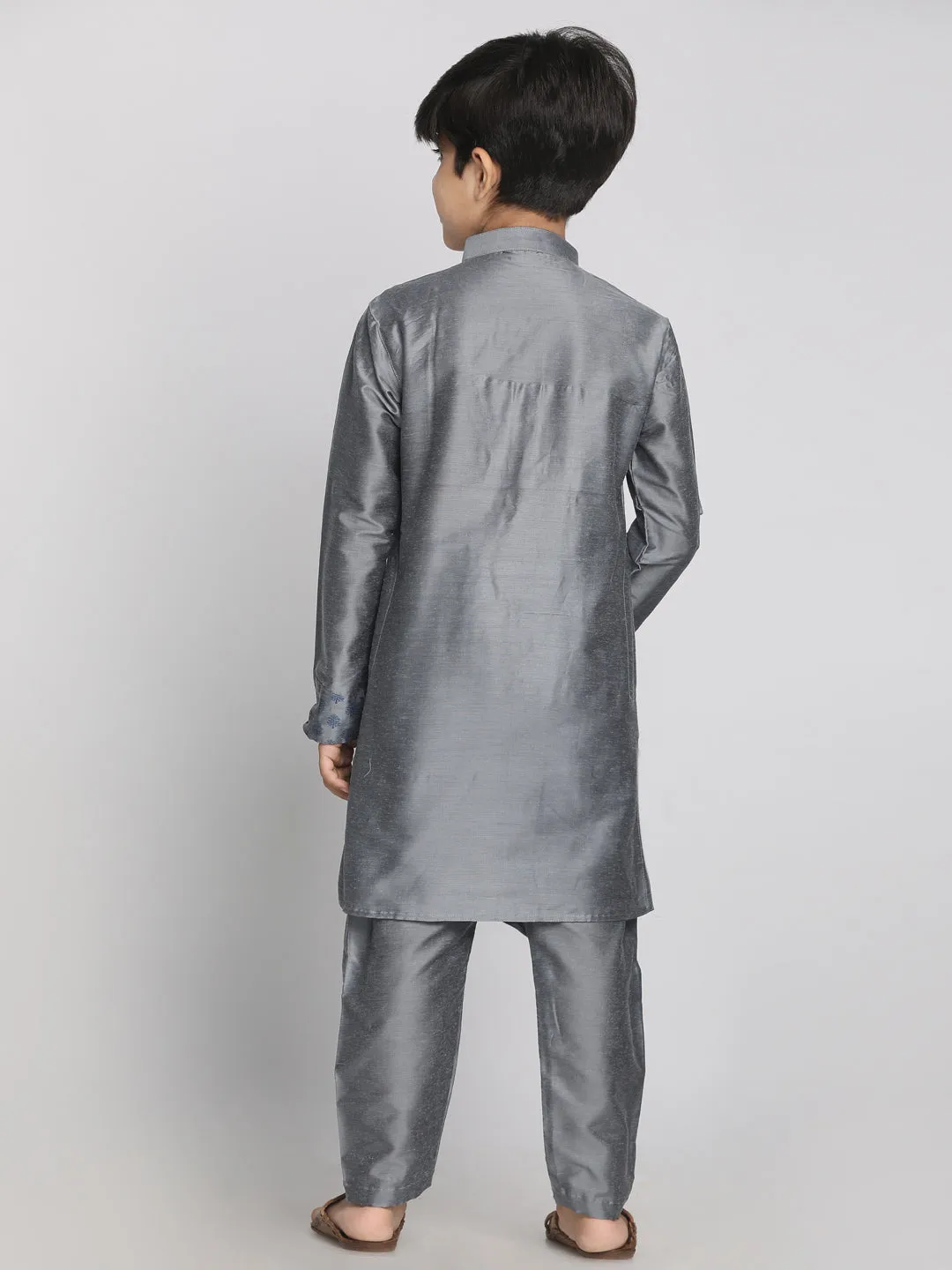 Jashvi Grey Silk Blend Ethnic Print Kurta Pyjama Sibling Set