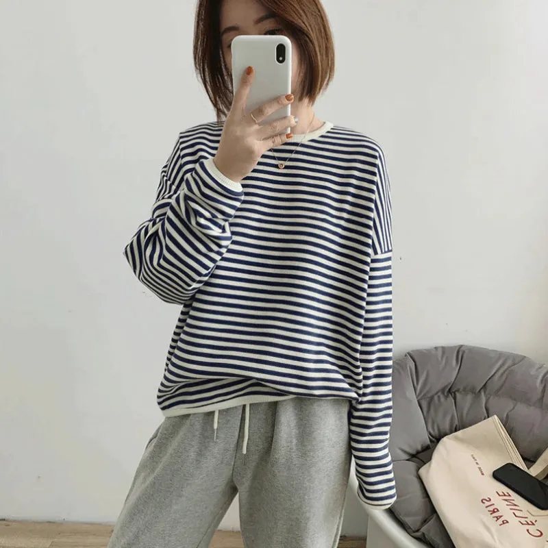 Loose Striped Pattern Knitted Long Sleeve Winter Pullover Sweaters