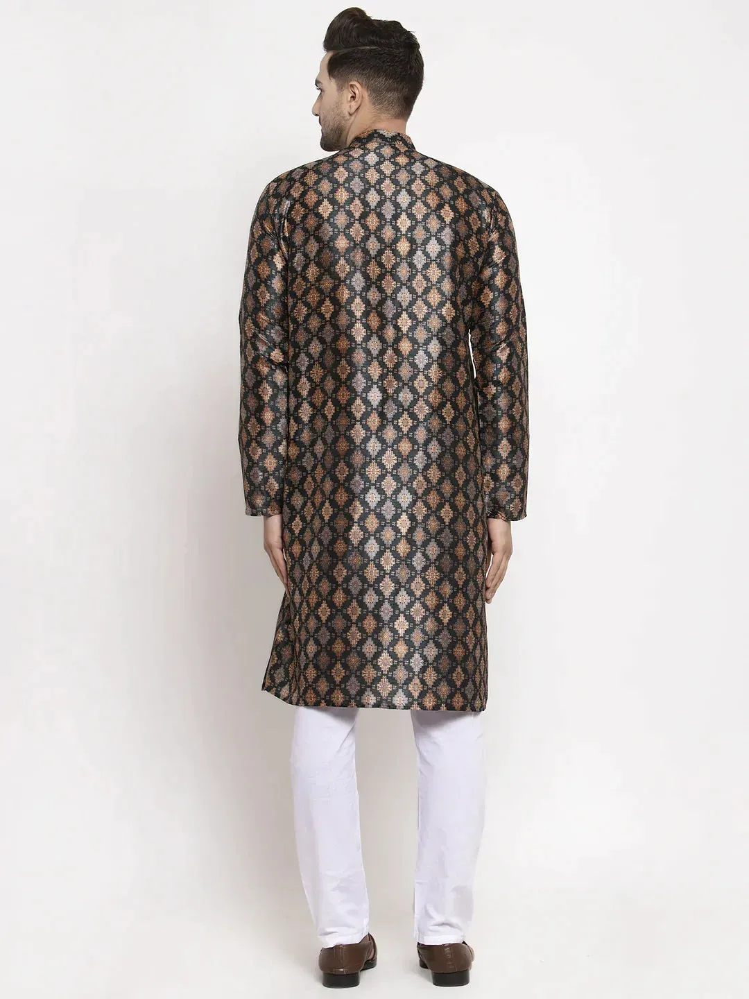 Men Black Printed Kurta With Pyjamas