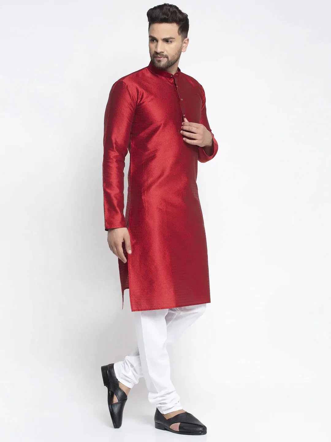 Men Maroon & White Woven Design Kurta With Pyjamas