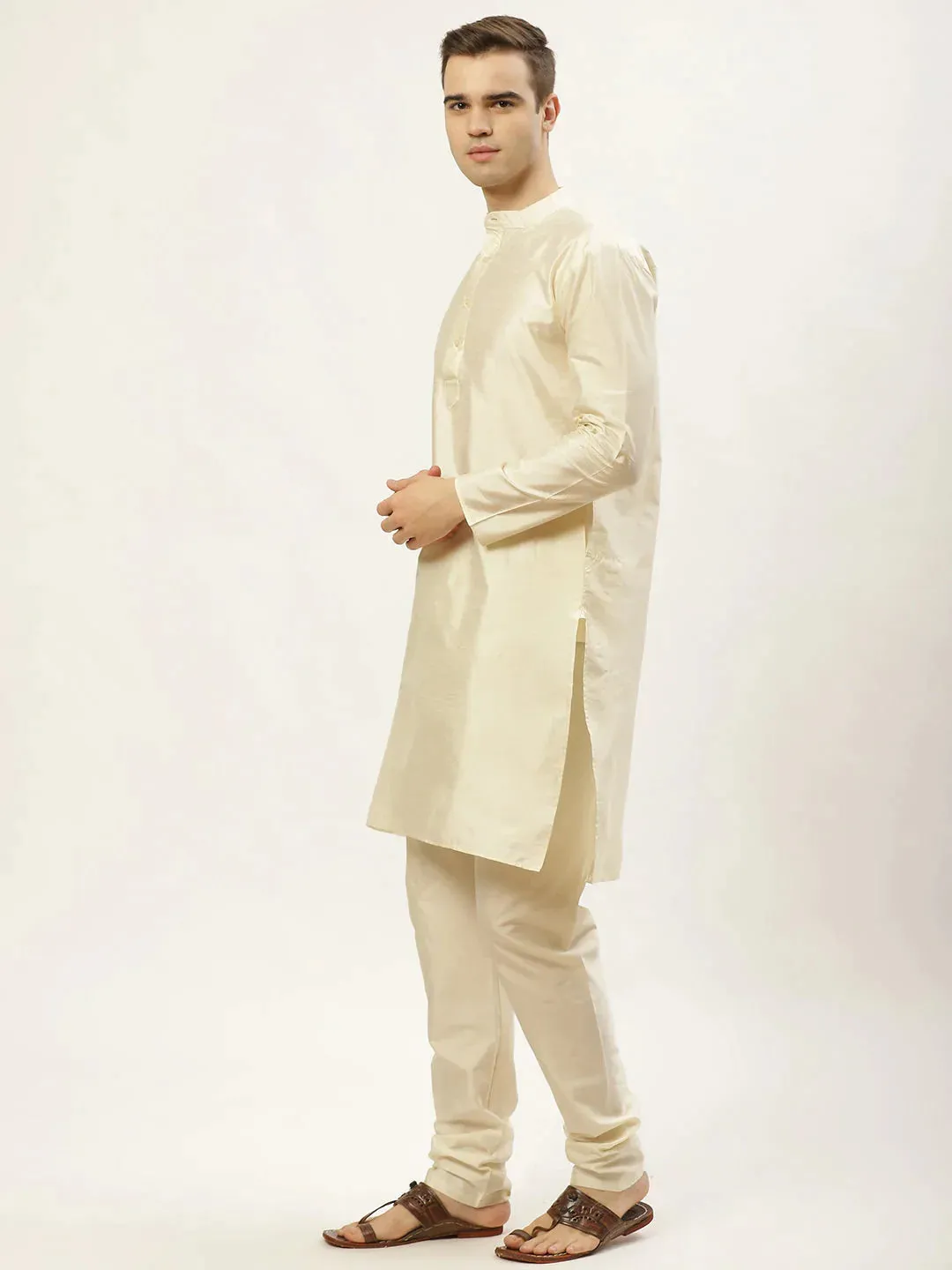 Men'S Embroidered Nehru Jacket & Kurta Pyjama