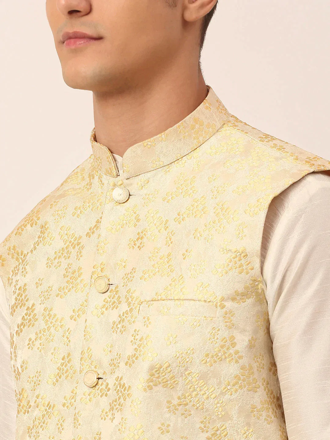 Men'S Solid Kurta Pyjama With Golden Floral Embroidered Nehru Jacket