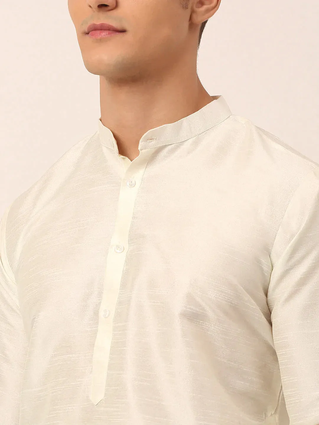 Men'S Solid Kurta Pyjama With Golden Floral Embroidered Nehru Jacket