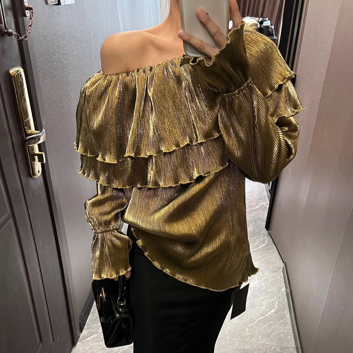 Metallic pleated top