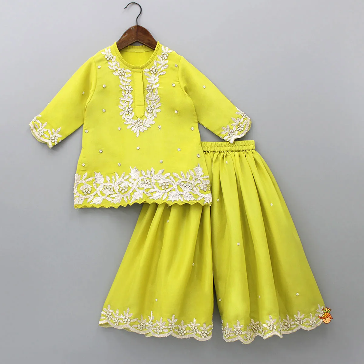 Pre Order: Green Embroidered Kurti With Flared Palazzo